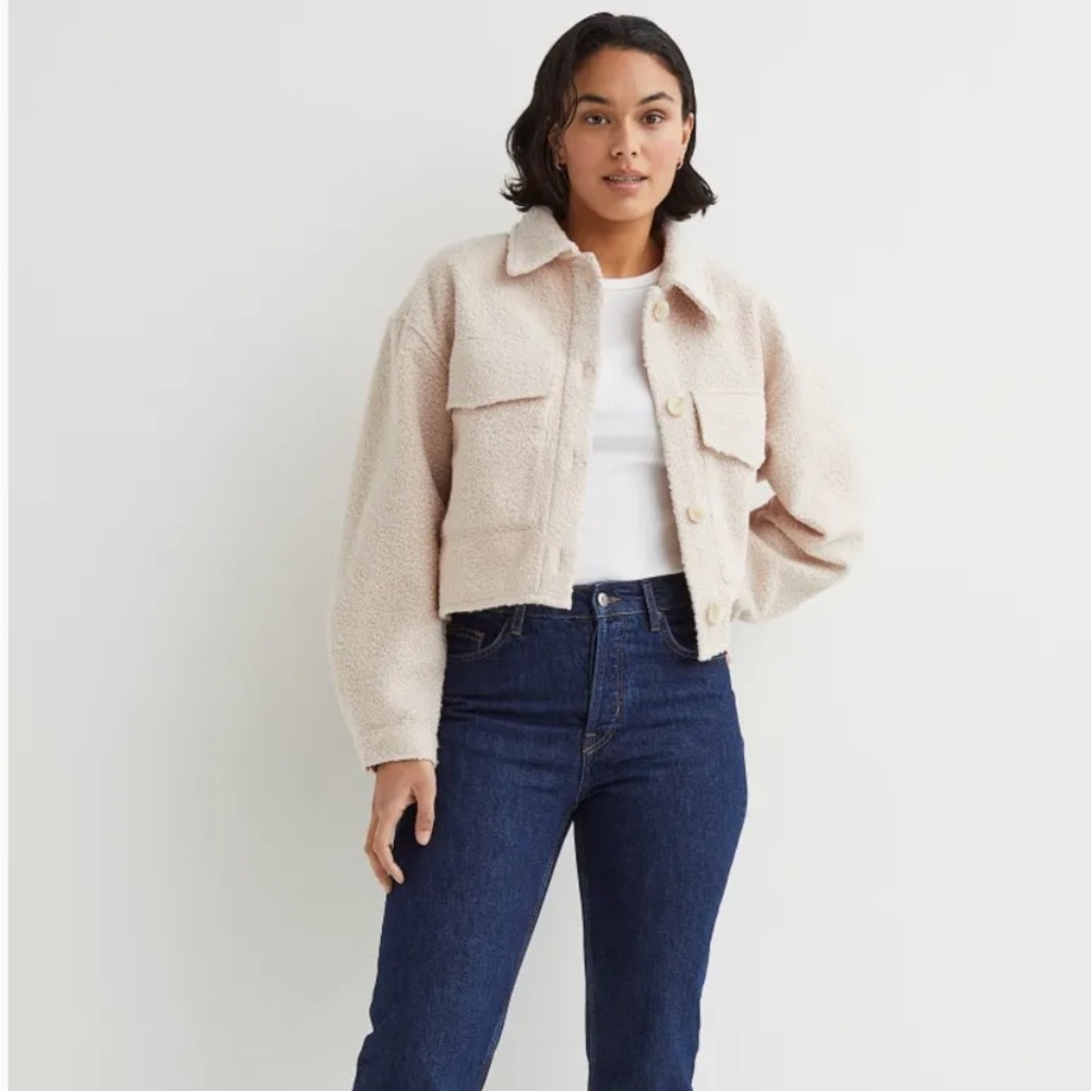 H&M Faux Shearling Crop Jacket (Light Beige, Medium)